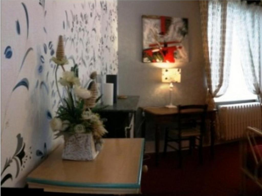 Chambres Et Tables D'Hotes Les Breuils Mariol Exterior photo